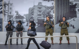 חיילי צה"ל בירושלים (צילום: יונתן זינדל)
