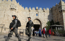 שער שכם בעיר העתיקה בירושלים  (צילום: מרק ישראל סלם)
