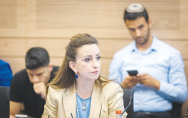 חברת הכנסת רינאוי זועבי (צילום: אוליביה פיטוסי)