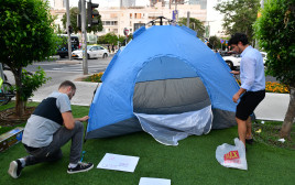 מחאת האוהלים (צילום: אבשלום ששוני)