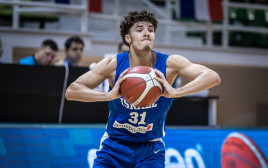 נועם יעקוב, שחקן נבחרת הנוער של ישראל (צילום: אתר רשמי, fiba.com)