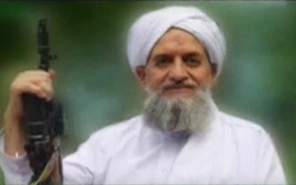 מנהיג אל-קאעידה איימן אל-זוואהרי (צילום: רויטרס)