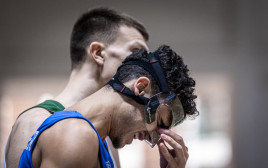 עומר שפר, שחקן נבחרת הנוער של ישראל בכדורסל (צילום: אתר רשמי, fiba.com)