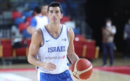 ג'ון דיברתולומאו, שחקן נבחרת ישראל (צילום: דני מרון)