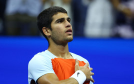 הטניסאי הספרדי קרלוס אלקראס (צילום: רויטרס)