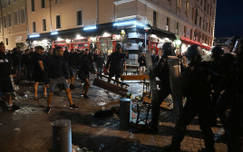 מהומות לפני משחק של מארסיי (צילום: GettyImages, CHRISTOPHE SIMON/AFP)