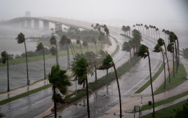 הוריקן "איאן" מכה בפלורידה (צילום: gettyimages,	Sean Rayford / Stringer)
