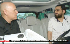 גיא פלג מראיין את עמוס סילבר (צילום: צילום מסך חדשות 12)