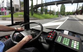 בוטלה שלילה מנהלית לנהג אוטובוס שתועד בעבירת תנועה חמורה (צילום: alejandrosoto gettyimages)