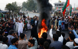 הפגנות ברחבי אפגניסטן (צילום: REUTERS/Akhtar Soomro/File Photo)