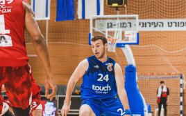 עידן אלבר, שחקן מכבי עירוני רמת גן (צילום: אתר רשמי, עילאי אלעד, מנהלת הליגה הלאומית)