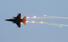 מטוס F-16 (צילום: רויטרס)