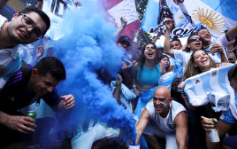 אוהדי נבחרת ארגנטינה (צילום: REUTERS/Carla Carniel)