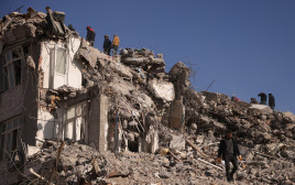 רעידת האדמה בטורקיה (צילום: REUTERS/Stoyan Nenov)