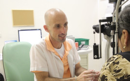 ד"ר ערן ברקוביץ מבית החולים הלל יפה (צילום: דוברות המרכז הרפואי הלל יפה)