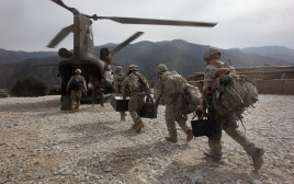 חיילים אמריקאים בפעילות מבצעית באפגניסטן (צילום: gettyimages)