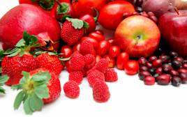 פירות אדומים (צילום: אינגאימג')