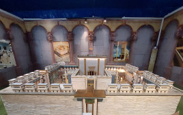 דגם בית המקדש (צילום: אופירה הלוי)