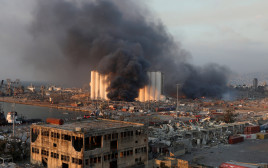 הפיצוץ בנמל ביירות, אוגוסט 2020 (צילום: REUTERS/Mohamed Azakir)