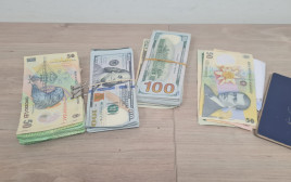 הכסף שאבד בתחנת הרכבת בנתב"ג (צילום: דוברות רכבת ישראל)