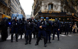 כוחות ביטחון, משטרה, פריז (צילום: רויטרס)