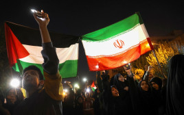 הפגנות נגד ישראל באיראן (צילום: Majid Asgaripour/WANA (West Asia News Agency) via REUTERS)