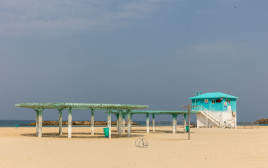 אשקלון מלחמה. חוף דלילה. (צילום: יוסי אלוני)