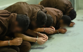 מבצע אכלוס אסירי הנוח'בה (צילום: דוברות שב"ס)