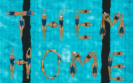 נבחרת השחייה האומנותית במחווה למען שחרור החטופים והחטופות (צילום: אתר רשמי, אדם שפיגל)