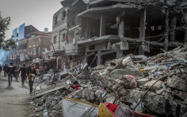הרס בעזה (צילום: Abed Rahim Khatib/Flash90)