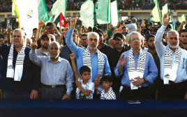 צמרת חמאס בעצרת בעזה אשתקד (צילום: עטיה מוחמד, פלאש 90)