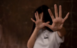 אלימות במשפחה – גם במלחמה ולא רק אצל נשים (צילום: Songsak rohprasit gettyimages)