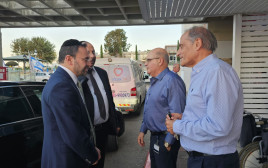 שר הבריאות בבית החולים ברזילי (צילום: ללא קרדיט)