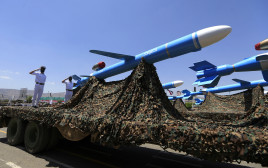 מצעד צבאי של החות'ים בתימן (צילום: AFP via Getty Images)