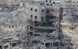 ההרס בבית לאהיה (צילום: רשתות ערביות)