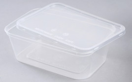 כך תסירו כתמי שמן ותבלינים מקופסאות פלסטיק (צילום: אינג'אימג')