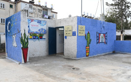 סיור ציור- מקלטים מצוירים בעיר חולון (צילום: סרגיי סטרודובצב)