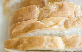 כמה סוכר יש בלחם שאנו אוכלים? (צילום: אינג'אימג')