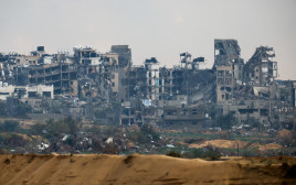 הרס בעזה (צילום: REUTERS/Amir Cohen)