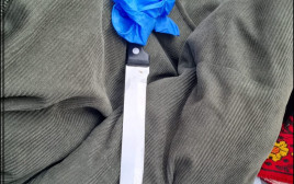 הסכין שנמצאה ברכב המחבל (צילום: דובר צה"ל)