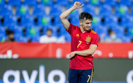 ברהים דיאס במדי נבחרת ספרד ב-2021 (צילום: GettyImages, Soccrates Images)