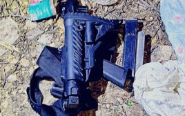 הנשק שנתפס בגליל (צילום: דוברות המשטרה)