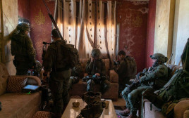 פעילות הכוחות בשכונת זייתון בעזה (צילום: דובר צה"ל)