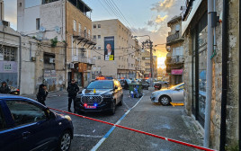 זירת הרצח בחיפה (צילום: דוברות המשטרה)