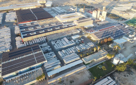 חווה סולארית מפעל פניציה ירוחם (צילום: MBS)