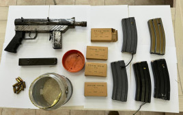 הנשק שנתפס בצפון (צילום: דוברות המשטרה)