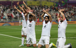 שחקני נבחרת פלסטין (צילום: GettyImages, GIUSEPPE CACACE/AFP)
