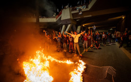 הפגנה נגד הממשלה בירושלים (צילום: יונתן זינדל, פלאש 90)