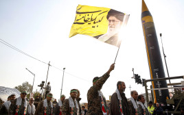 מצעד איראני בטהרן (צילום: AFP via Getty Images)