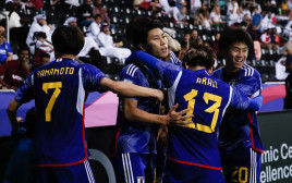 שחקני נבחרת יפן עד גיל 23 באליפות אסיה 2024 (צילום: GettyImages, Zhizhao Wu)